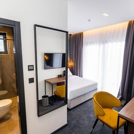 Boutique Rooms 76 伊莫茨基 外观 照片