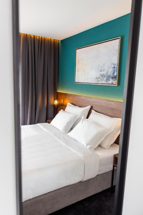 Boutique Rooms 76 伊莫茨基 外观 照片