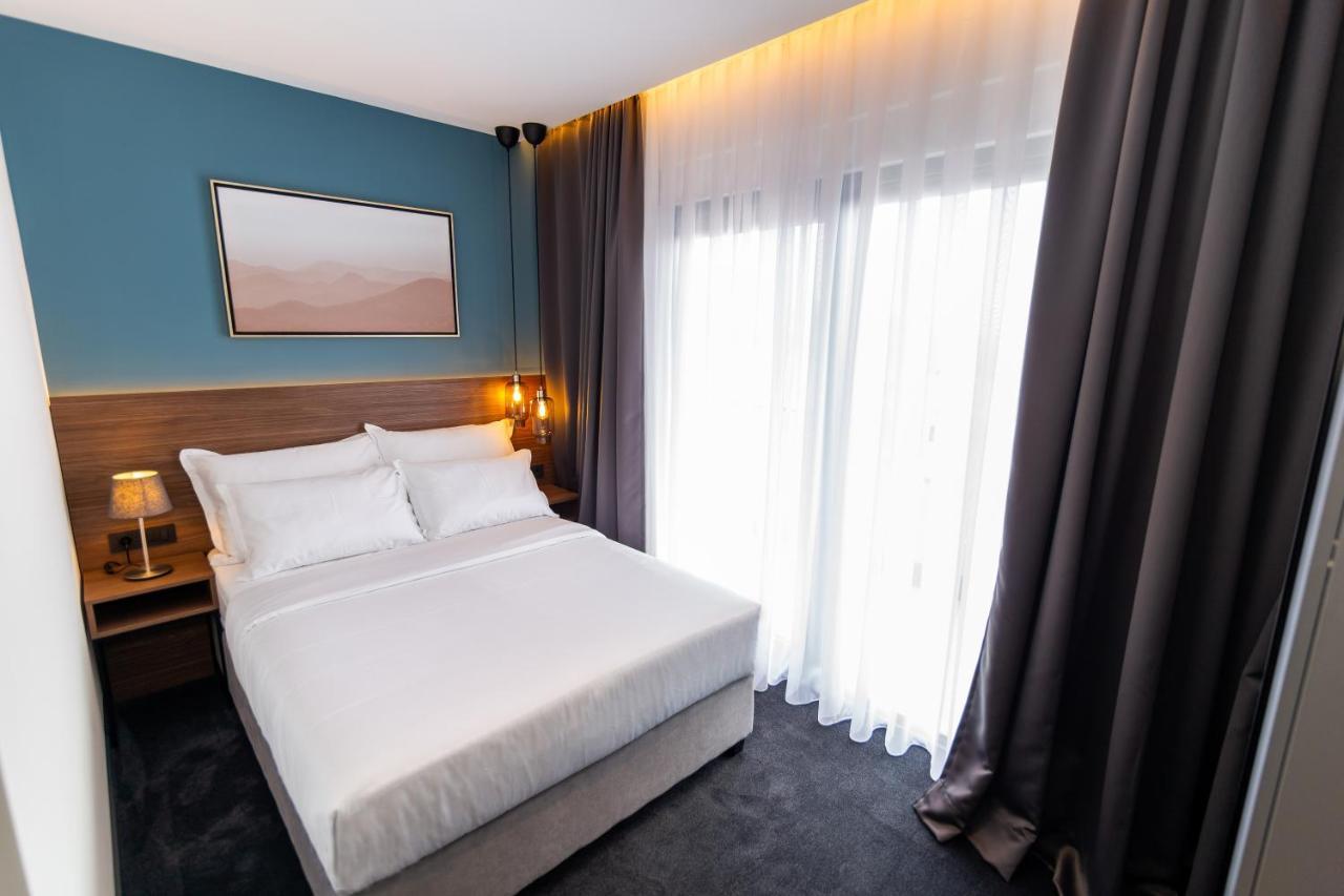 Boutique Rooms 76 伊莫茨基 外观 照片