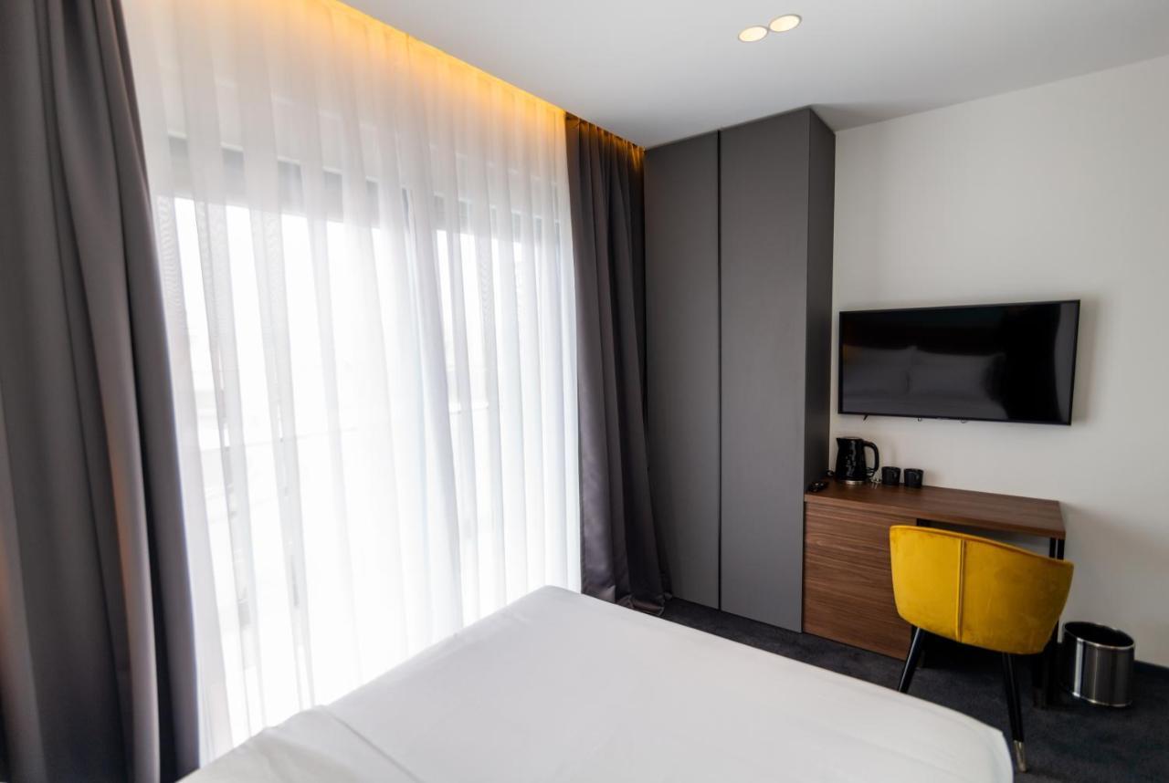 Boutique Rooms 76 伊莫茨基 外观 照片